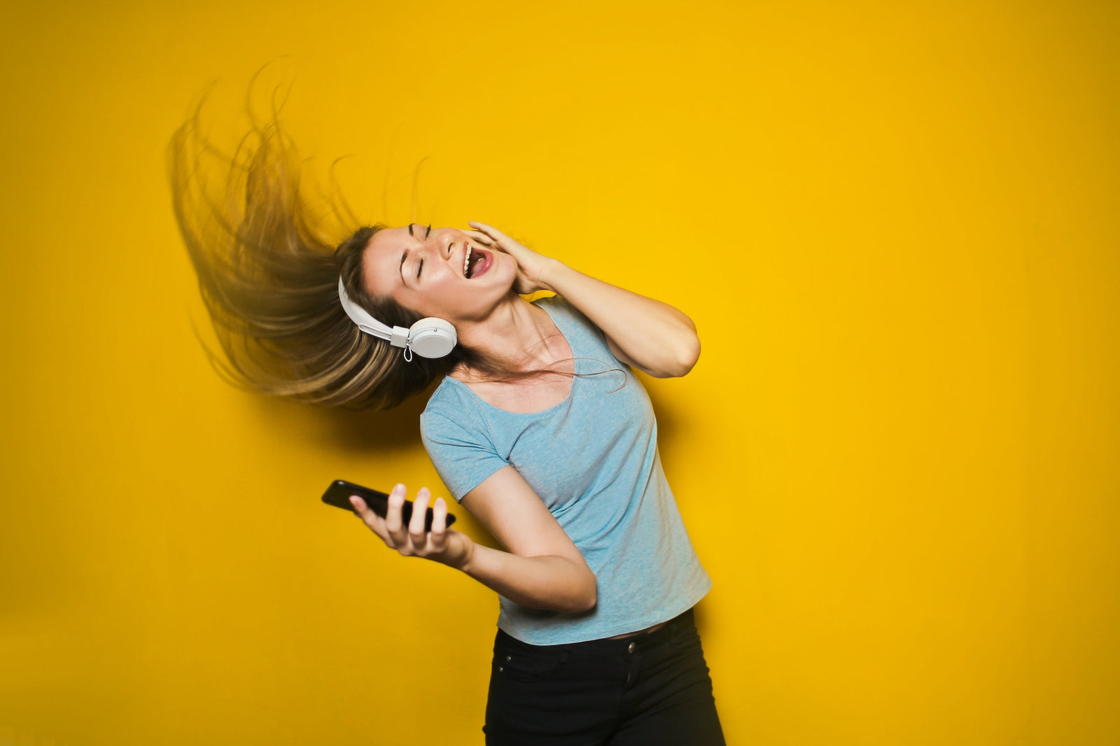 6 Motivational Podcasts About Health and Fitness To Get You Started on Your Fitness Journey